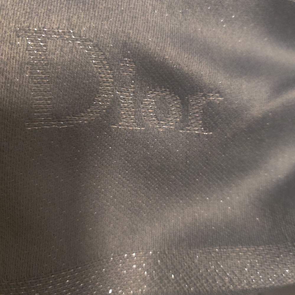 Dior silver scarf - Picture 4 of 5